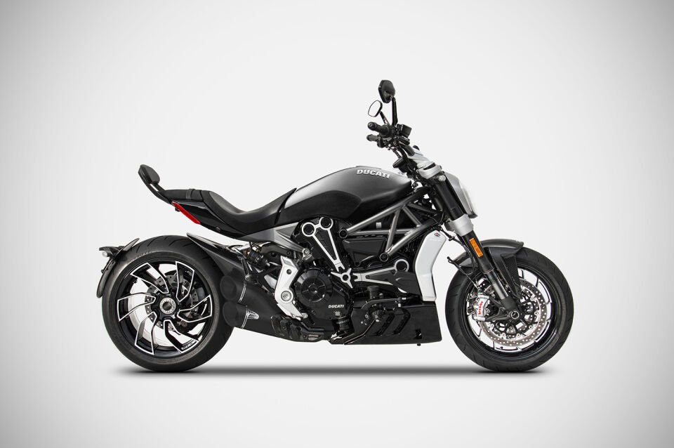 XDIAVEL | KARBON ARKA PLAKA TUTUCU ÇAMURLUK (16-20)